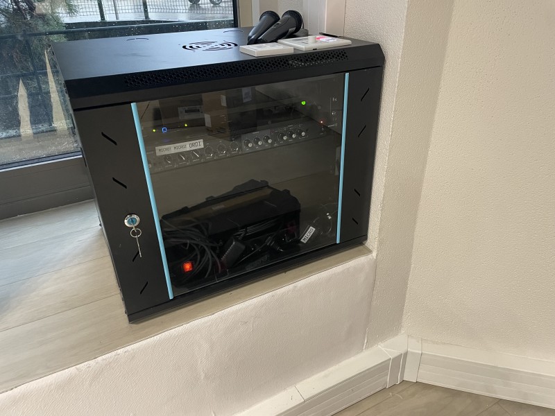 Équipement en matériel audio , vidéo  et déploiement câblages dans un centre de formation à Lyon